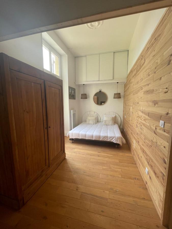 Le Chateau Emile Loubet - Appartement Entier La Bégude-de-Mazenc Kültér fotó