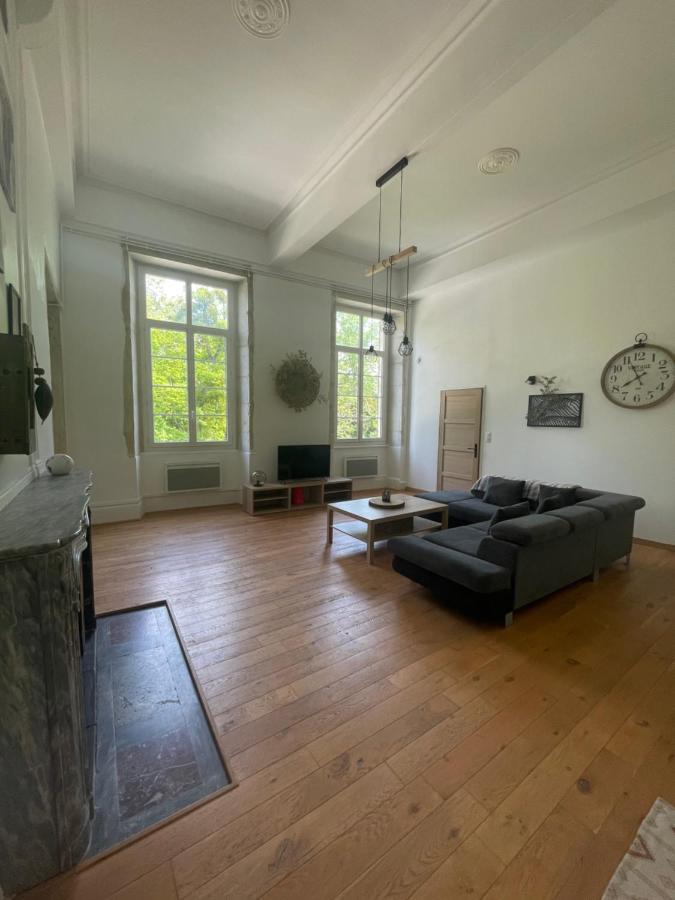 Le Chateau Emile Loubet - Appartement Entier La Bégude-de-Mazenc Kültér fotó